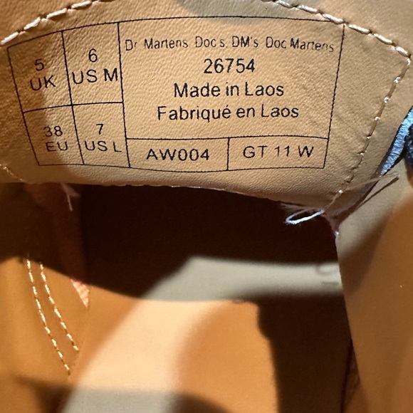 Dr. Martens 1461 White Patent Lamper 3-Eye Oxfords NWOB Women Size 7L / Men 6M - Picture 12 of 13